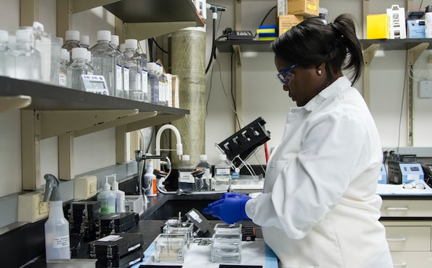 1681895087844498.jpg 2.jpg